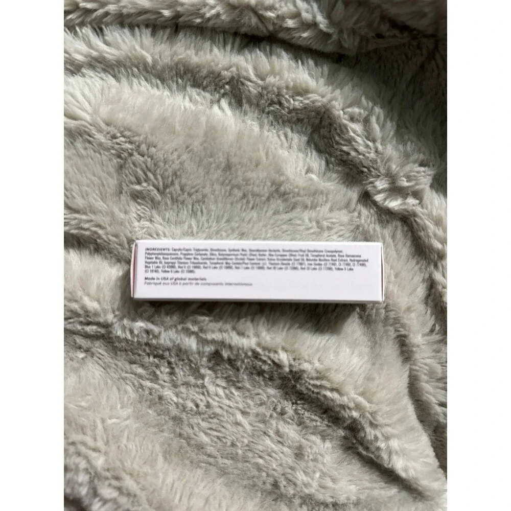 Glossier G Suit in Jet